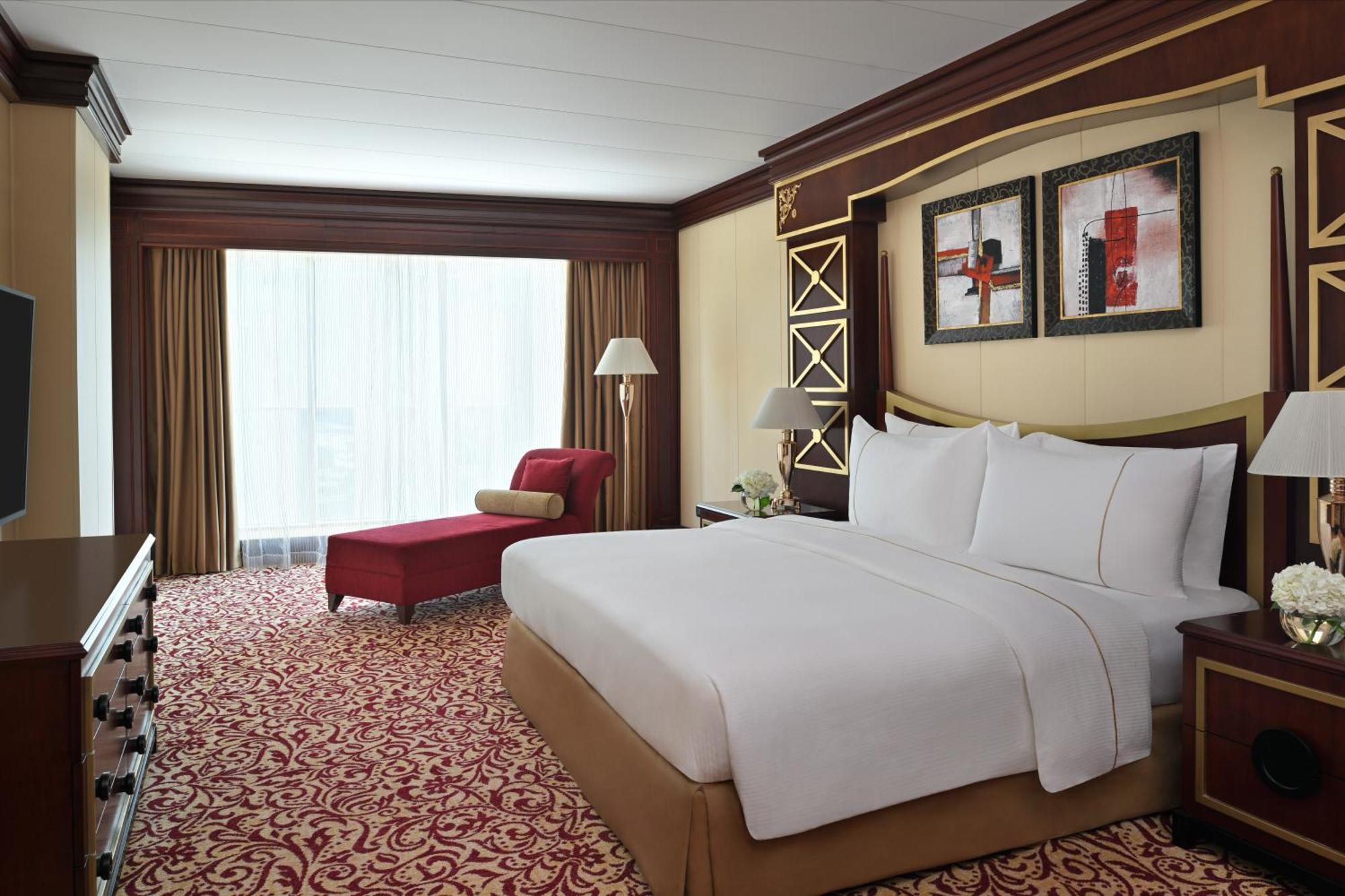 Mövenpick Hotel City Star Jidda Exteriör bild Deluxe Room